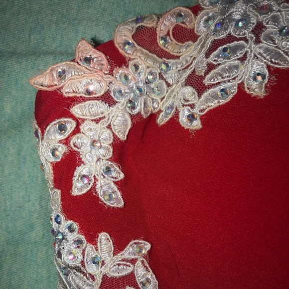 Red prom dress w/ sheer sides - Picture 7 of 8